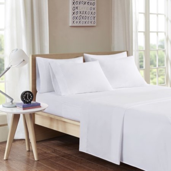Queen 6pc Microfiber Sheet Set with Side Storage Pockets NWT - Picture 1 of 1